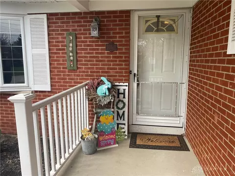 3388 Ventura Ave, Springfield, OH 45503 photo 2