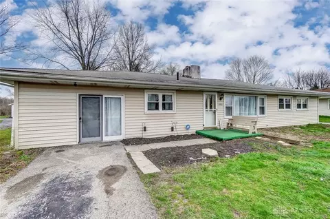 1932 Elwood Ln, Springfield, OH 45506 photo 2