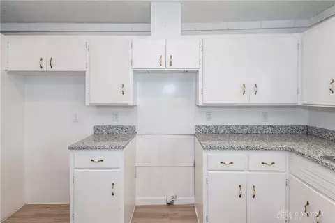 305 N Western Ave, Springfield, OH 45504 photo 21
