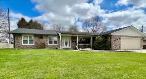 5420 W Ridgewood Rd, Springfield, OH 45503 photo 2