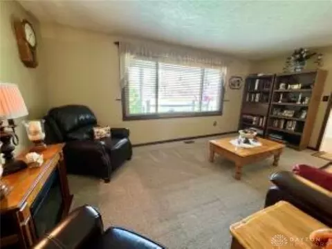 5420 W Ridgewood Rd, Springfield, OH 45503 photo 5