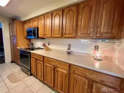 5420 W Ridgewood Rd, Springfield, OH 45503 photo 12