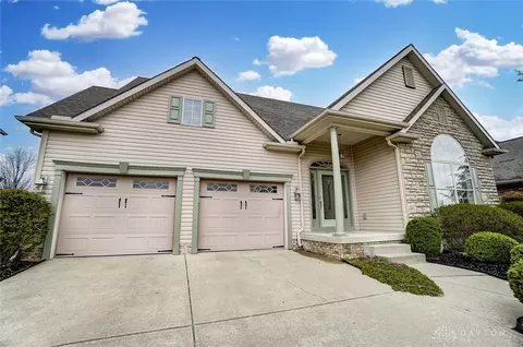 4583 Mccord St, Springfield, OH 45503 photo 2