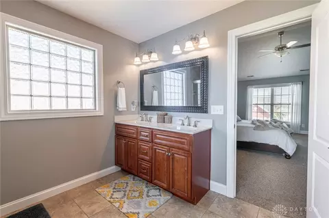 135 E Pugh Dr, Springboro, OH 45066 photo 21