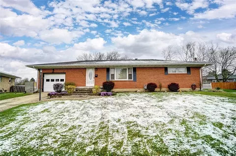 5225 Hughes Ct, Springfield, OH 45503 photo 1