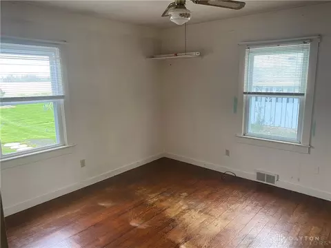 4825 Troy Rd, Springfield, OH 45502 photo 16