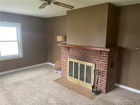 4825 Troy Rd, Springfield, OH 45502 photo 12
