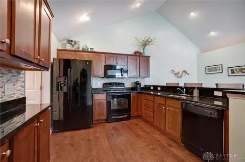 232 Abbey Dr, Springboro, OH 45066 photo 16