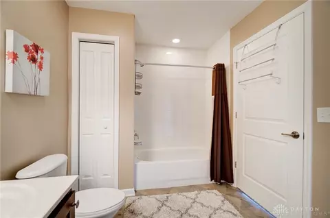 232 Abbey Dr, Springboro, OH 45066 photo 30