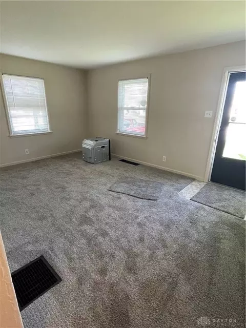 1663 Pell Dr, Dayton, OH 45410 photo 5