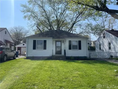1663 Pell Dr, Dayton, OH 45410 photo 1