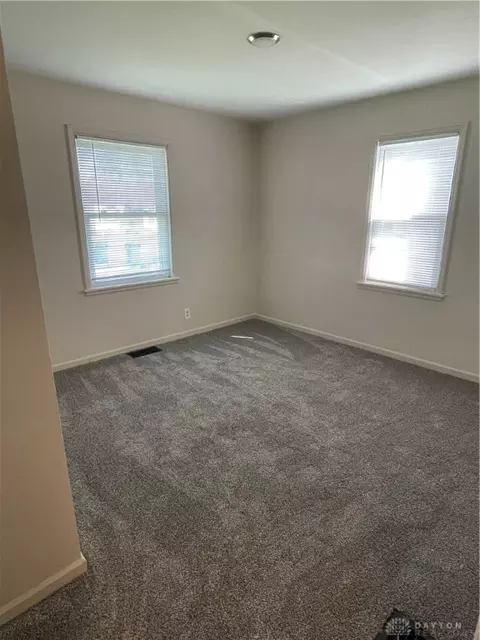 1663 Pell Dr, Dayton, OH 45410 photo 8