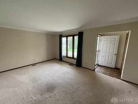 3489 W Turner Dr, Springfield, OH 45504 photo 6