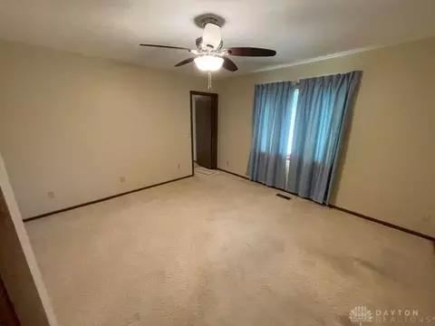 3489 W Turner Dr, Springfield, OH 45504 photo 11