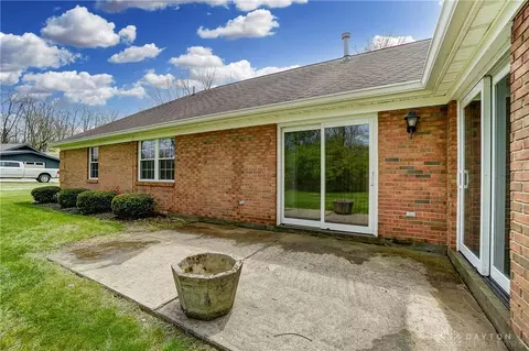 1046 Lisa Ct, Springfield, OH 45504 photo 43