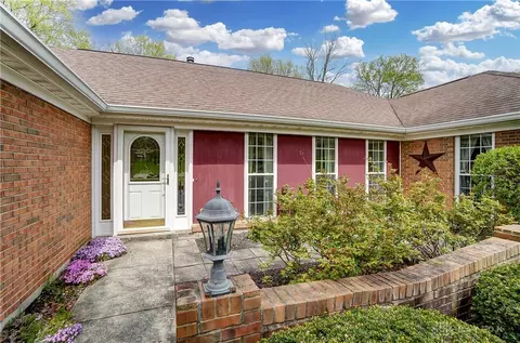 1046 Lisa Ct, Springfield, OH 45504 photo 6