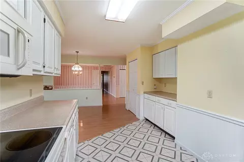 1046 Lisa Ct, Springfield, OH 45504 photo 16