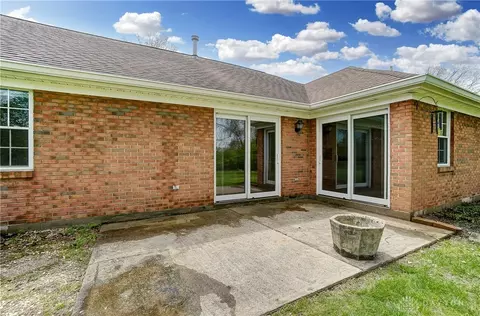 1046 Lisa Ct, Springfield, OH 45504 photo 42