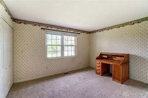 1046 Lisa Ct, Springfield, OH 45504 photo 32