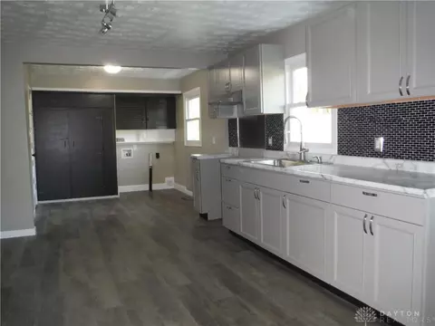 921 Beach Dr, Medway, OH 45341 photo 19