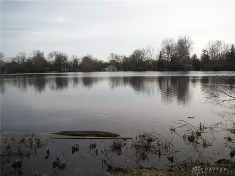 921 Beach Dr, Medway, OH 45341 photo 48