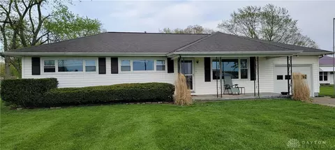 2984 Selma Rd, Springfield, OH 45505 photo 2