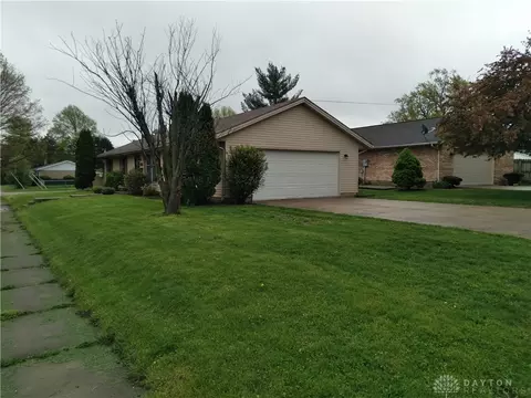 123 E Spring St, Eaton, OH 45320 photo 3