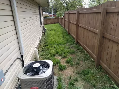 123 E Spring St, Eaton, OH 45320 photo 8