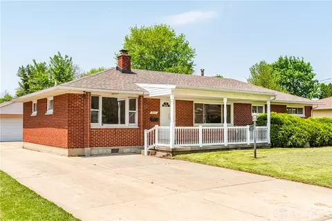 701 Geron Dr, Springfield, OH 45505 photo 4