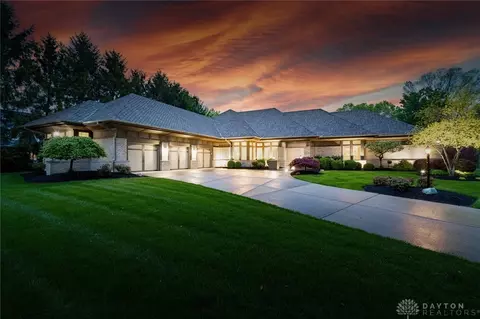 35 Arcadian Dr, Springboro, OH 45066 photo 1
