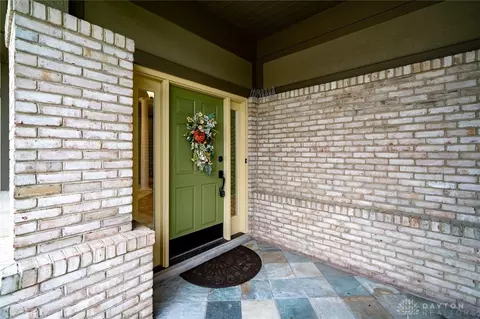 35 Arcadian Dr, Springboro, OH 45066 photo 4