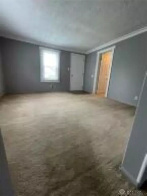 151 4th Ave, Springfield, OH 45505 photo 2