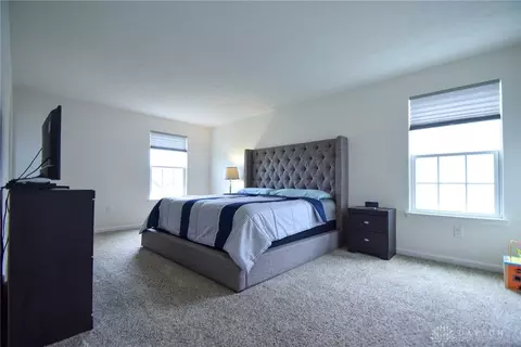 534 Recess Dr, Dayton, OH 45404 photo 17