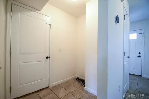 534 Recess Dr, Dayton, OH 45404 photo 6
