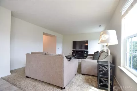 534 Recess Dr, Dayton, OH 45404 photo 10
