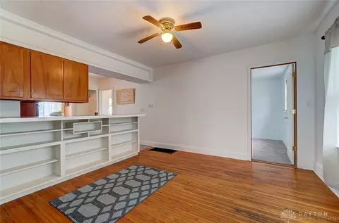 1006 E Southern Ave, Springfield, OH 45505 photo 10