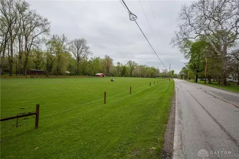3650 Lower Valley Pike, Springfield, OH 45506 photo 33