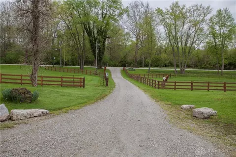3650 Lower Valley Pike, Springfield, OH 45506 photo 13