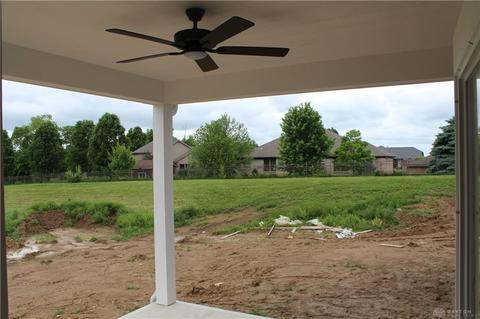 559 Christopher Dr, Dayton, OH 45458 photo 7