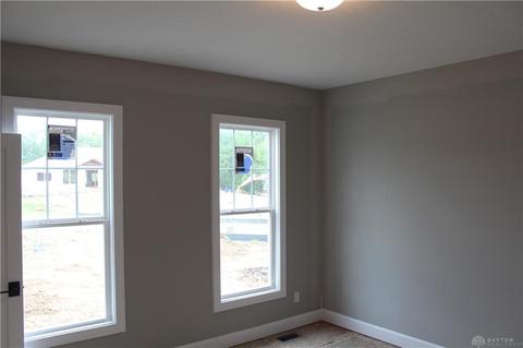 559 Christopher Dr, Dayton, OH 45458 photo 12