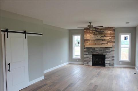 559 Christopher Dr, Dayton, OH 45458 photo 16