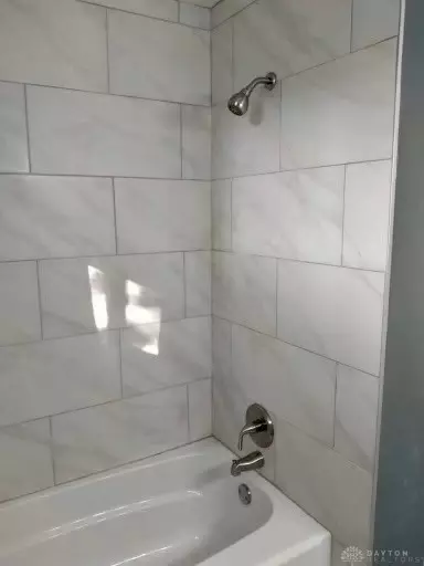 3952 Kimberly Dr, Springfield, OH 45503 photo 9