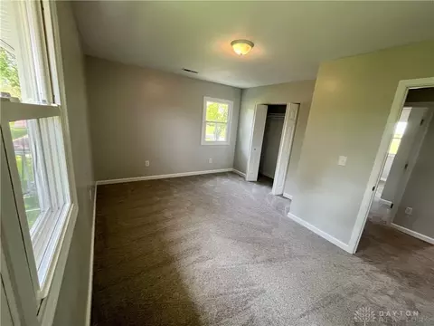 8441 Haddix Rd, Fairborn, OH 45324 photo 27