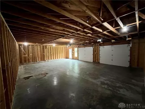 8441 Haddix Rd, Fairborn, OH 45324 photo 40