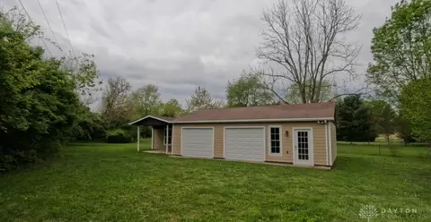 8441 Haddix Rd, Fairborn, OH 45324 photo 38
