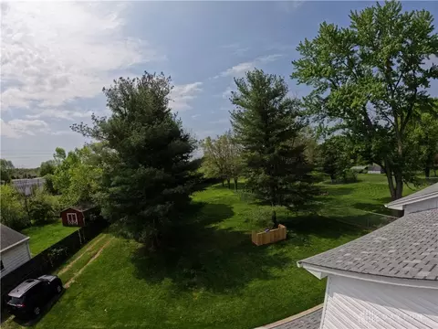 8441 Haddix Rd, Fairborn, OH 45324 photo 5