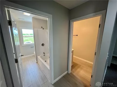 8441 Haddix Rd, Fairborn, OH 45324 photo 31