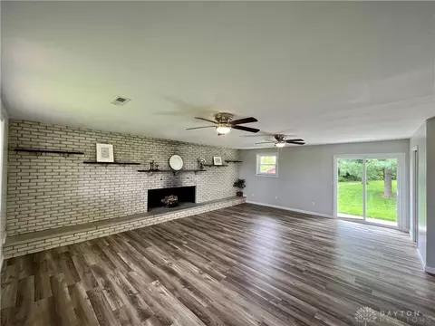 8441 Haddix Rd, Fairborn, OH 45324 photo 11