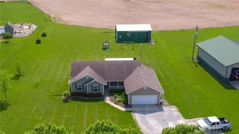 1501 Victory Rd, Springfield, OH 45504 photo 1