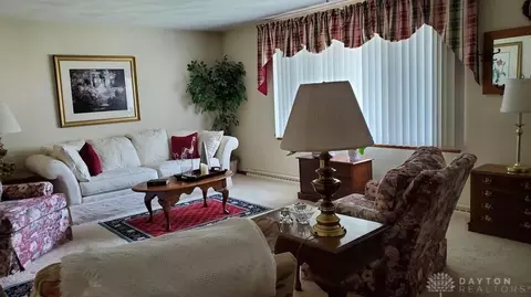 5230 Ridgewood Rd, Springfield, OH 45503 photo 2